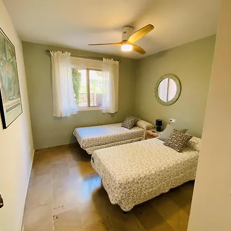 Renovated Casares Costa Appartement